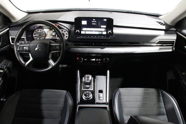used 2024 Mitsubishi Outlander car, priced at $25,998