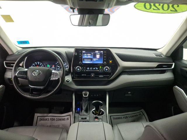 used 2020 Toyota Highlander car, priced at $28,065