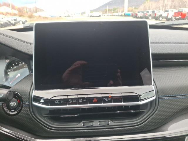 new 2026 Jeep Compass car, priced at $33,720