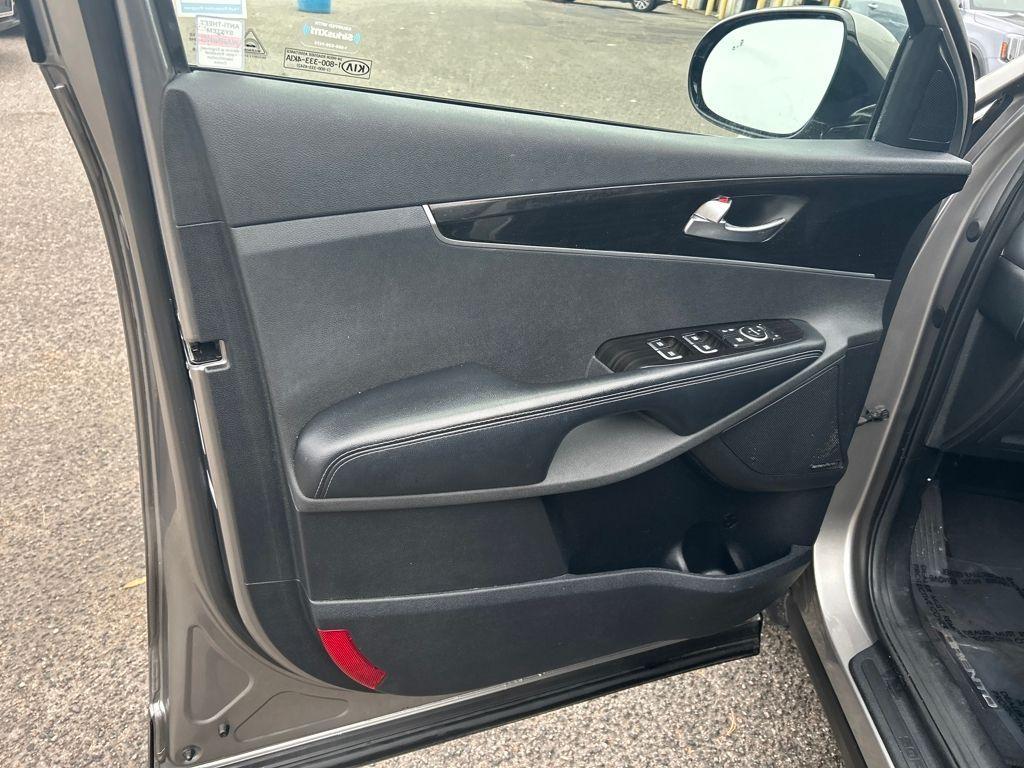 used 2019 Kia Sorento car, priced at $18,880