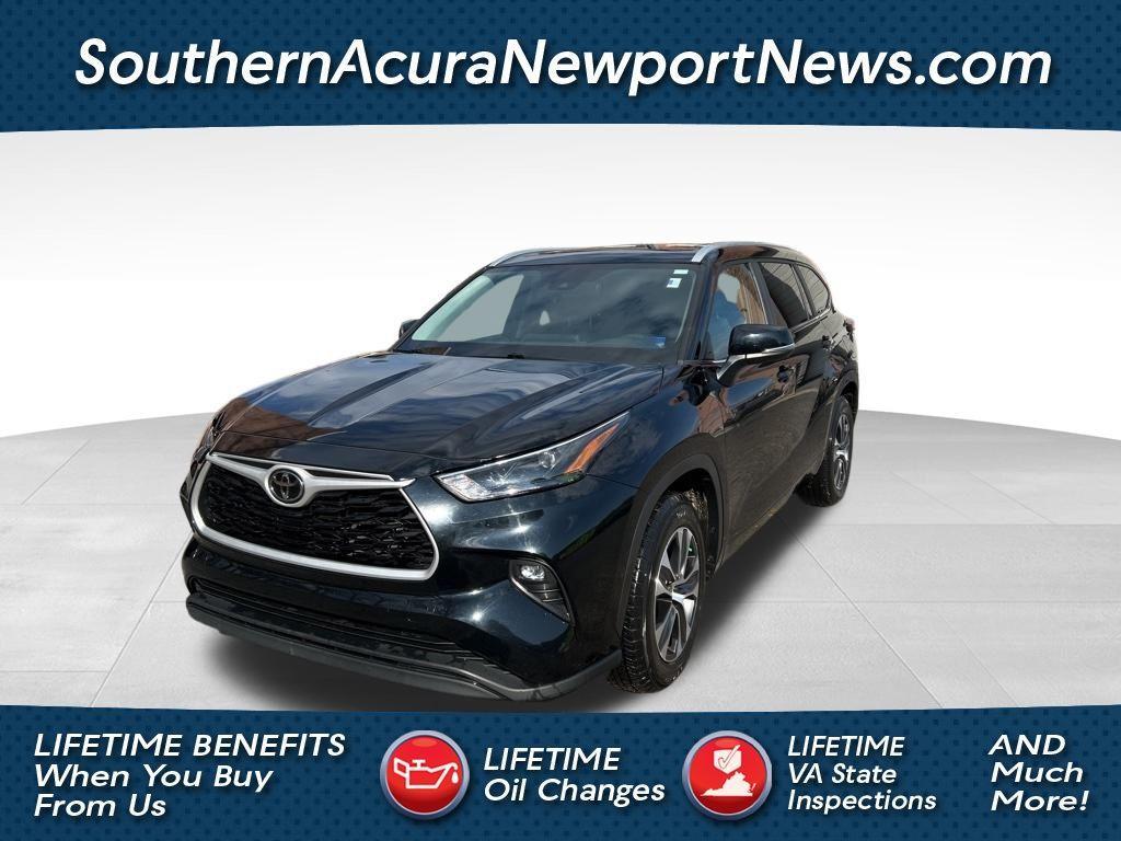 used 2024 Toyota Highlander car, priced at $36,000