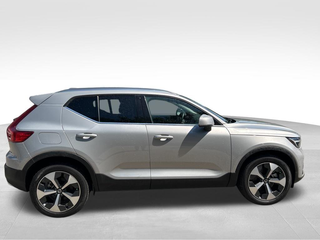 used 2025 Volvo XC40 car, priced at $34,000