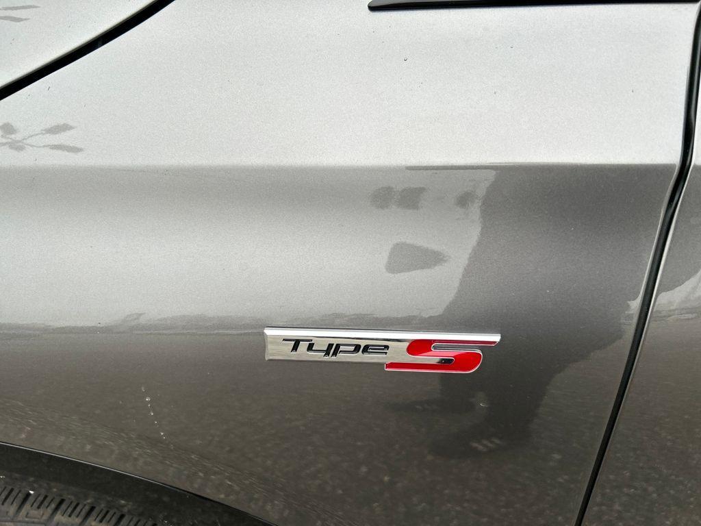 new 2026 Acura MDX car, priced at $77,900