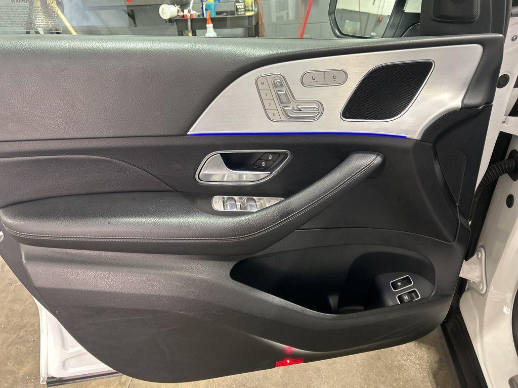 used 2024 Mercedes-Benz GLE 450 Plug-In Hybrid car, priced at $47,880