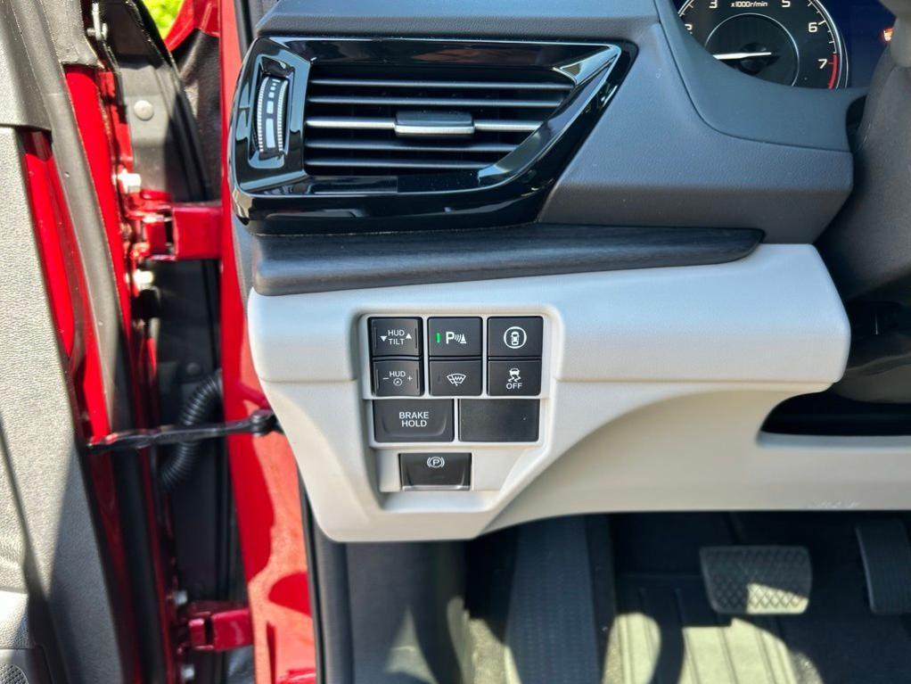 new 2026 Acura RDX car, priced at $54,900