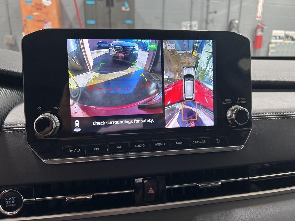 used 2024 Mitsubishi Outlander car, priced at $21,770