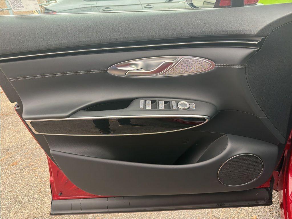 used 2025 Genesis GV70 car, priced at $33,410