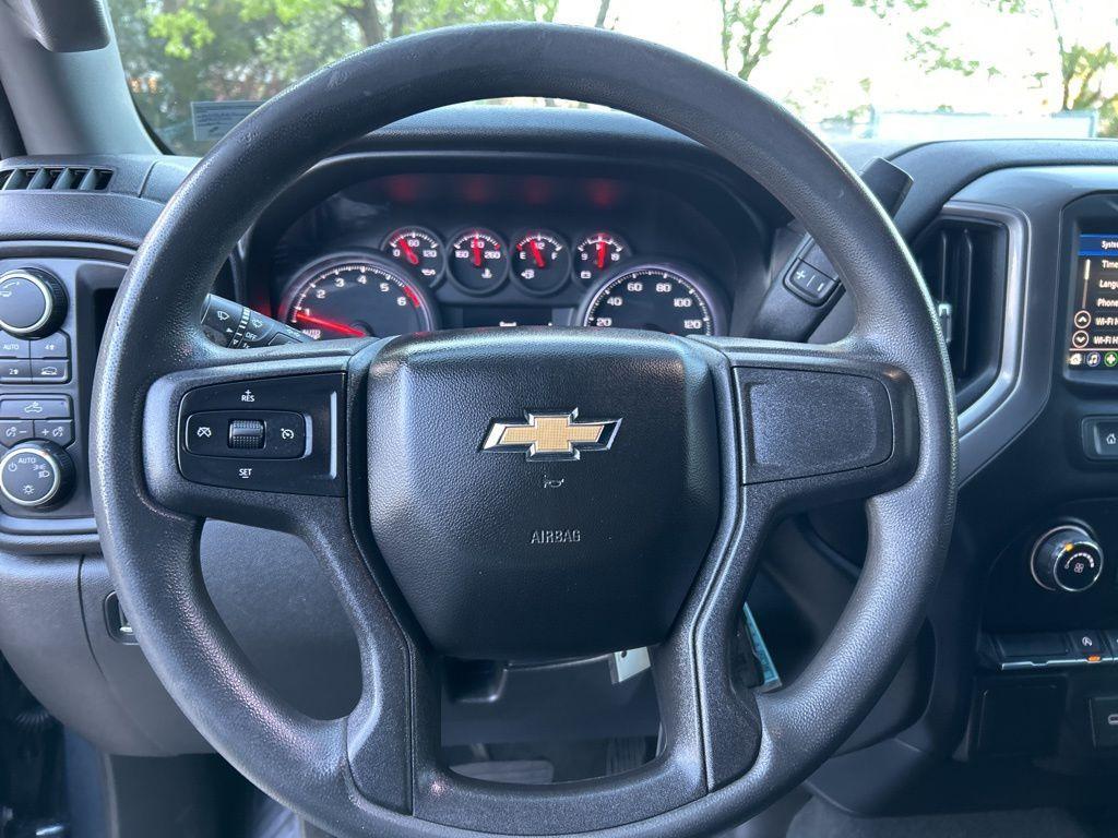used 2021 Chevrolet Silverado 1500 car, priced at $27,611