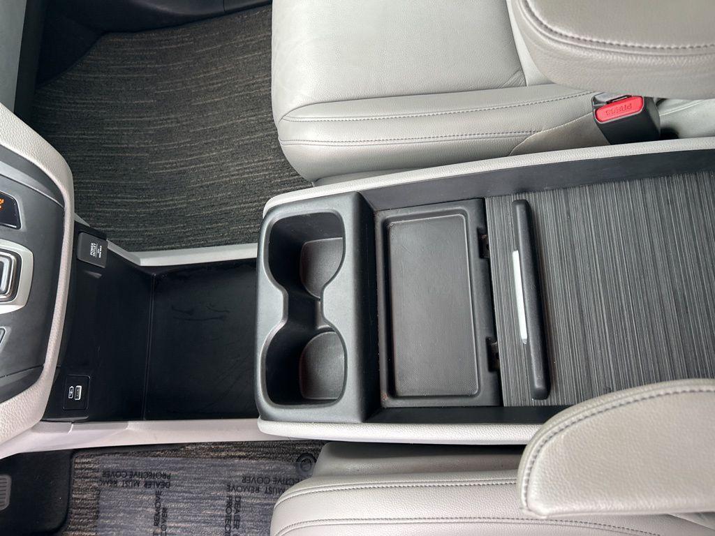 used 2024 Honda Odyssey car, priced at $32,584