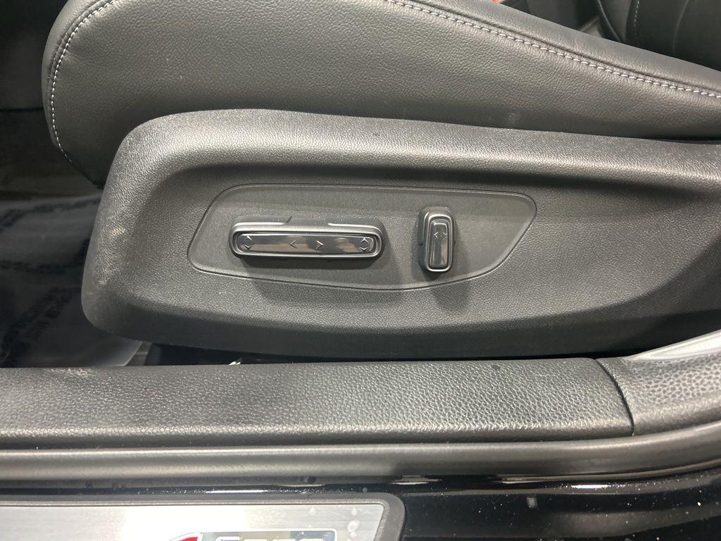 used 2025 Acura Integra car, priced at $30,988