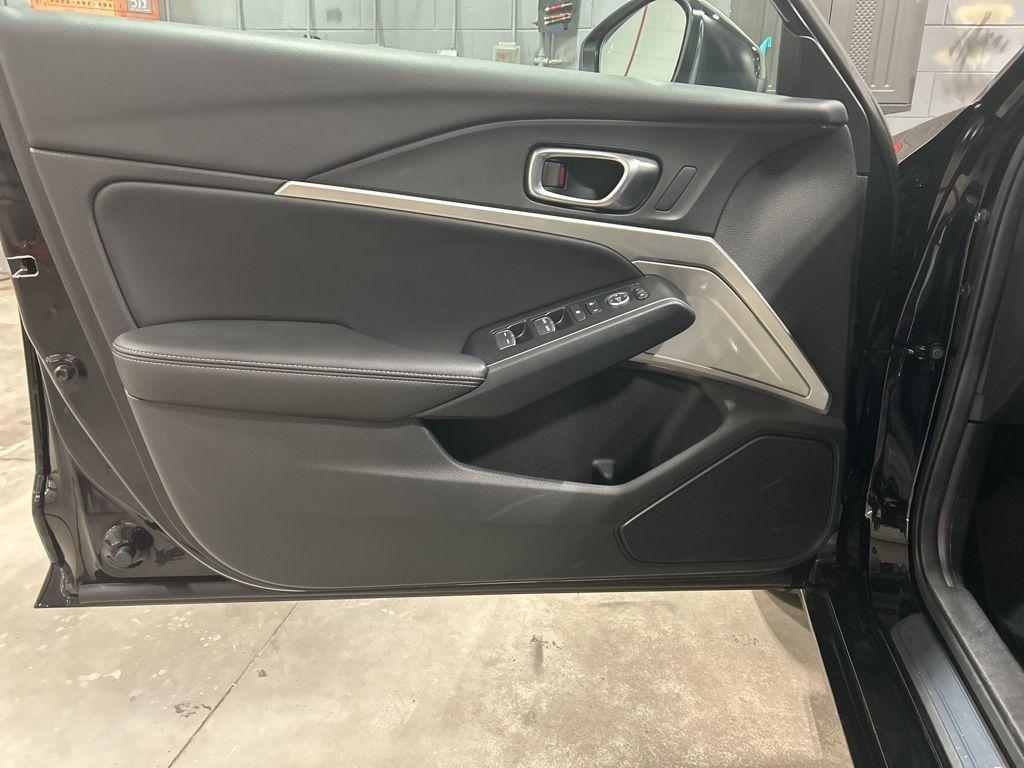 used 2025 Acura Integra car, priced at $30,988