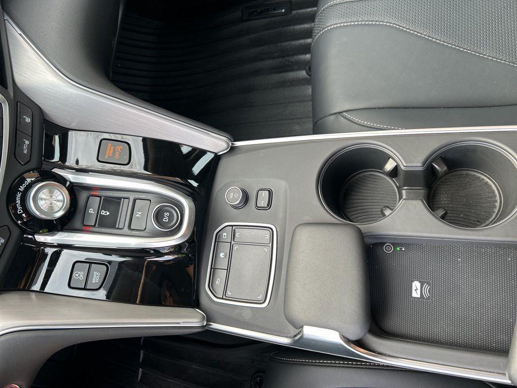 used 2025 Acura TLX car, priced at $44,987