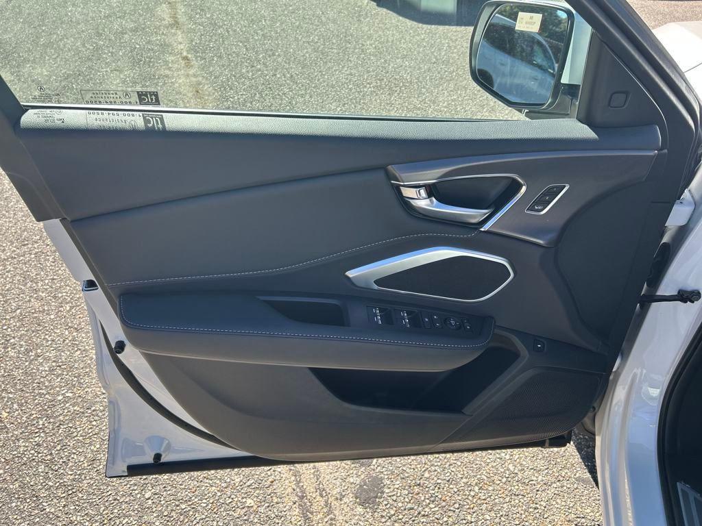 new 2025 Acura RDX car, priced at $46,650