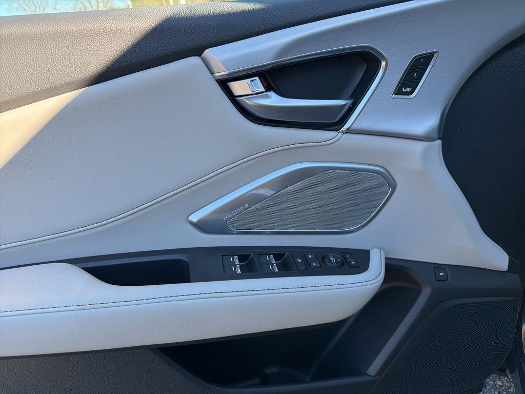 new 2026 Acura RDX car, priced at $49,050