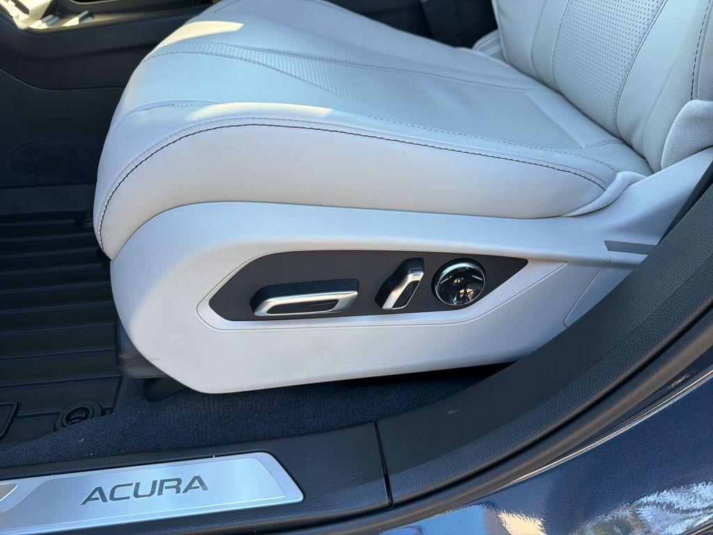 new 2026 Acura RDX car, priced at $49,050