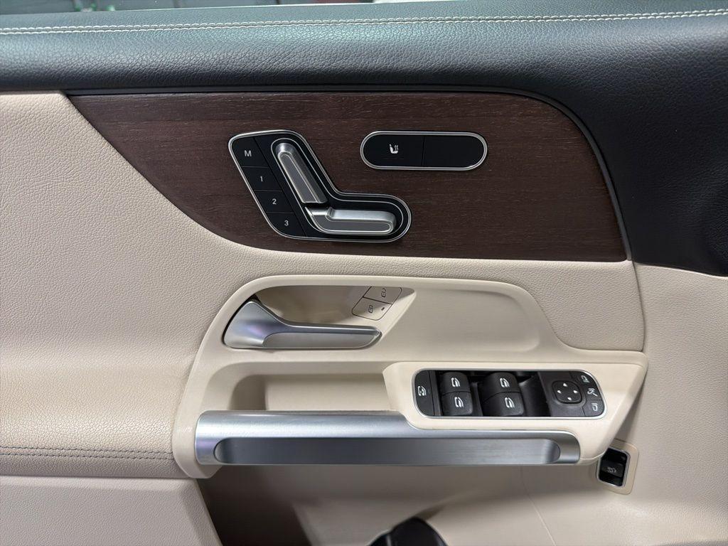 used 2023 Mercedes-Benz GLB 250 car, priced at $29,410