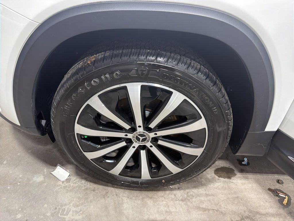 used 2023 Mercedes-Benz GLB 250 car, priced at $29,410