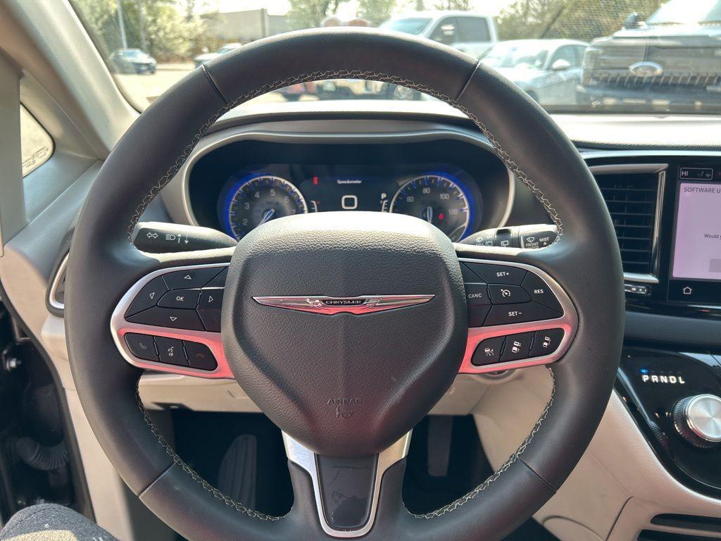 used 2023 Chrysler Pacifica car, priced at $23,850