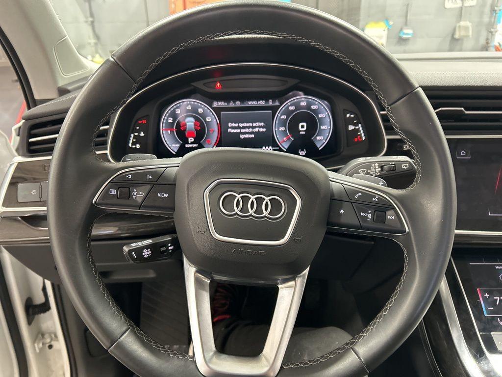 used 2025 Audi Q7 car, priced at $47,488