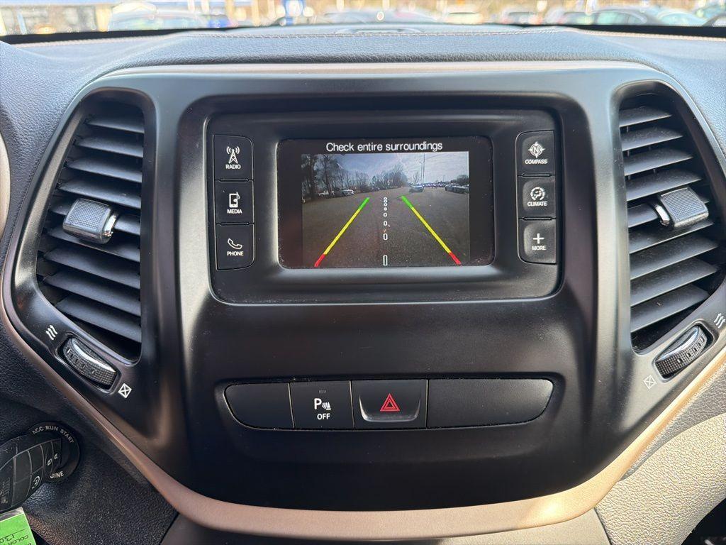 used 2016 Jeep Cherokee car, priced at $8,490