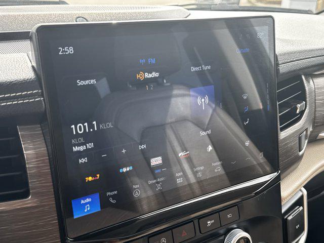 used 2024 Ford Expedition car, priced at $49,489