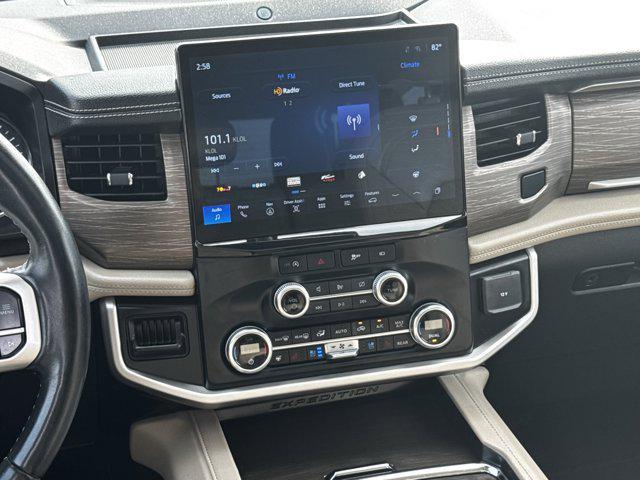 used 2024 Ford Expedition car, priced at $49,489