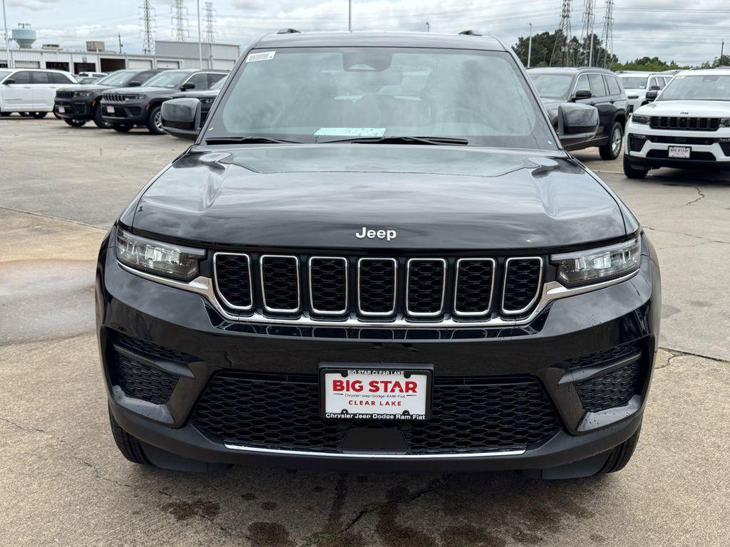 new 2026 Jeep Grand Cherokee car, priced at $35,330