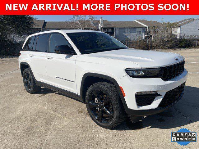 used 2023 Jeep Grand Cherokee car, priced at $29,498