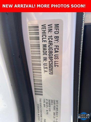 used 2023 Jeep Grand Cherokee car, priced at $29,498