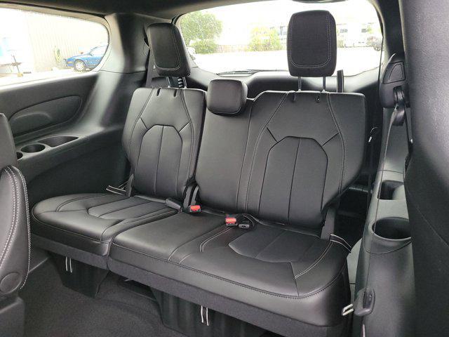 new 2026 Chrysler Pacifica car, priced at $35,723