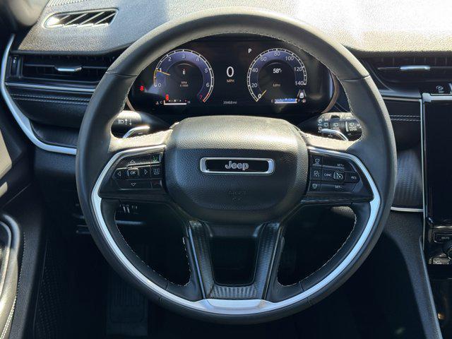 used 2025 Jeep Grand Cherokee car, priced at $33,299