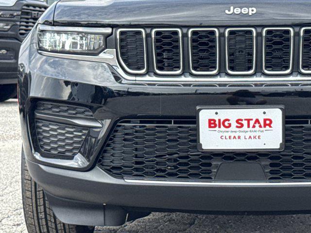 new 2025 Jeep Grand Cherokee car, priced at $30,350