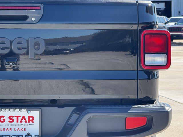 used 2023 Jeep Gladiator car, priced at $28,200