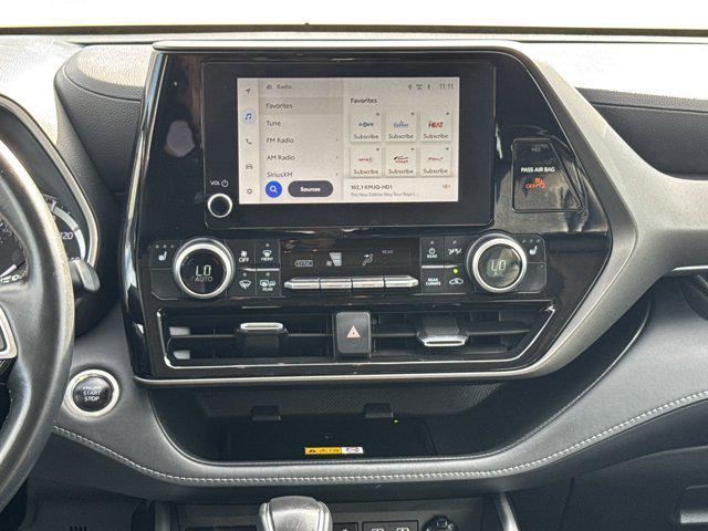 used 2024 Toyota Highlander car, priced at $30,199
