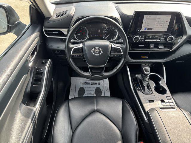 used 2024 Toyota Highlander car, priced at $30,199