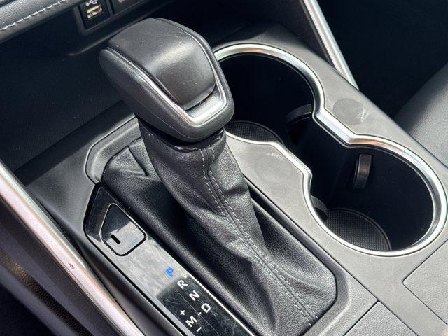 used 2024 Toyota Highlander car, priced at $30,199