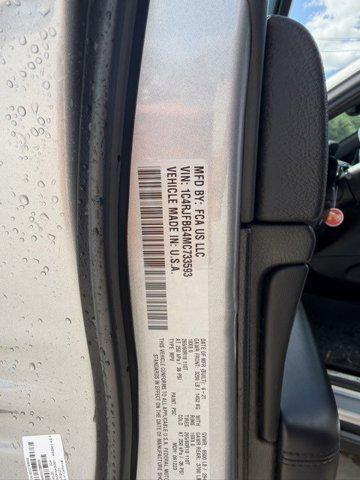 used 2021 Jeep Grand Cherokee car, priced at $22,499