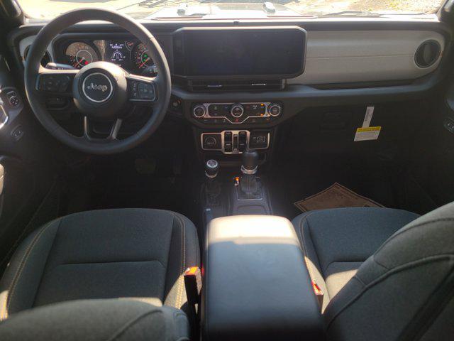 new 2025 Jeep Gladiator car, priced at $38,594