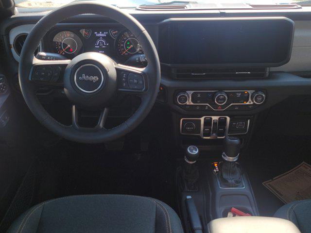 new 2025 Jeep Gladiator car, priced at $38,594