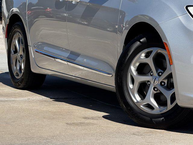 used 2023 Chrysler Pacifica car, priced at $22,999
