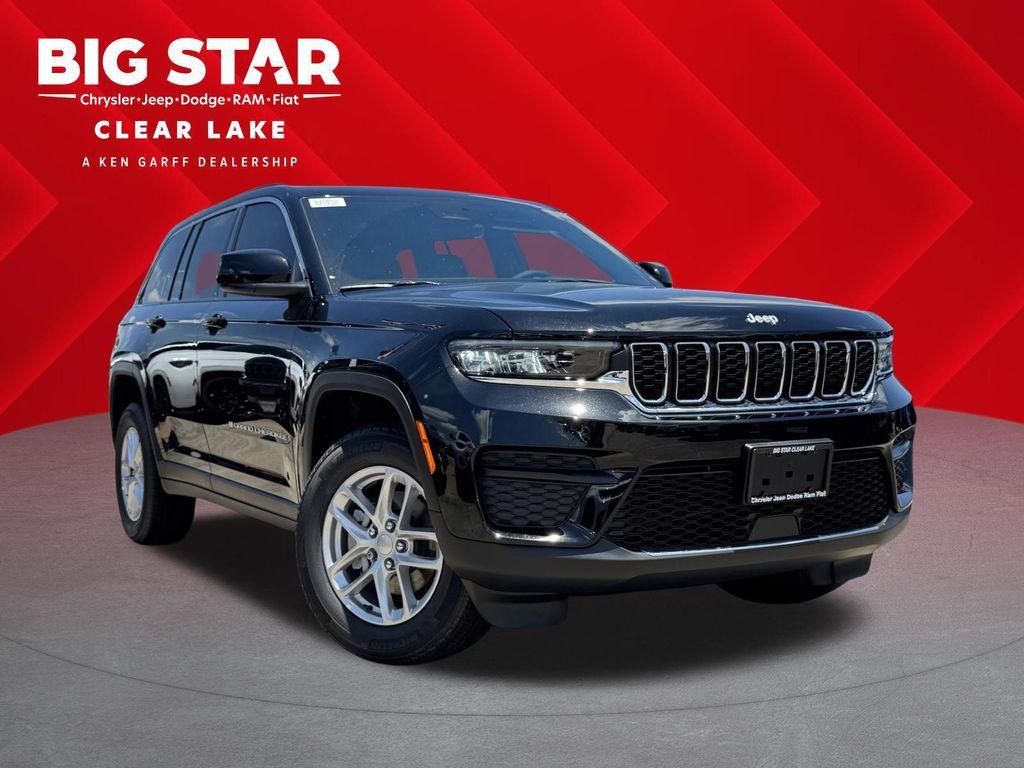 new 2026 Jeep Grand Cherokee car, priced at $33,499