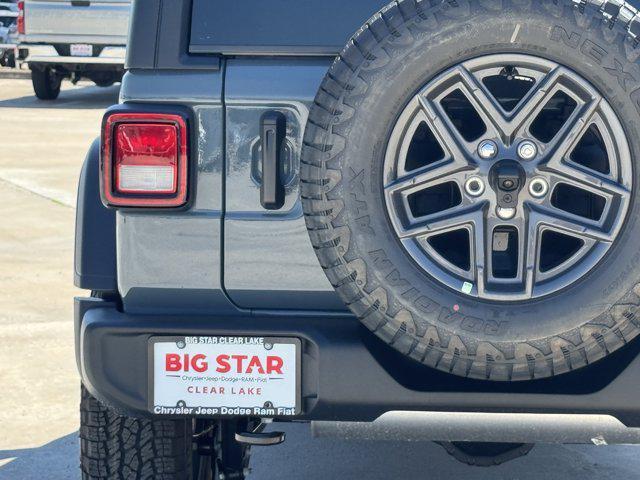 new 2026 Jeep Wrangler car, priced at $41,321