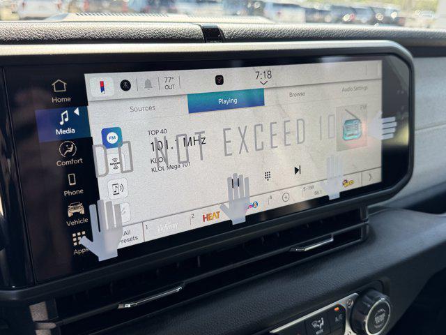 new 2026 Jeep Wrangler car, priced at $41,321