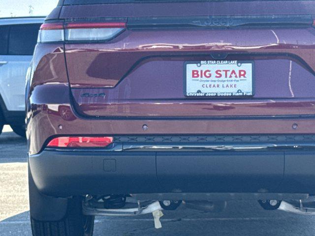 new 2025 Jeep Grand Cherokee car, priced at $35,889