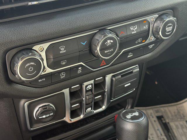 new 2026 Jeep Wrangler car, priced at $38,926