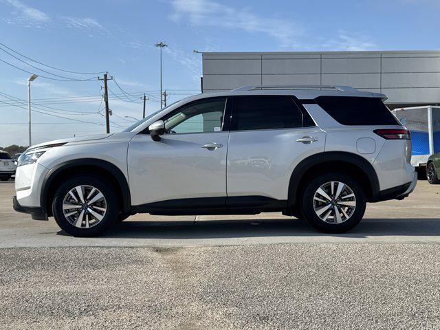 used 2025 Nissan Pathfinder car, priced at $30,899