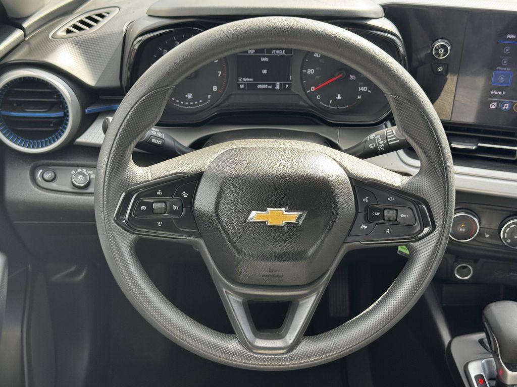 used 2024 Chevrolet Trax car, priced at $19,424