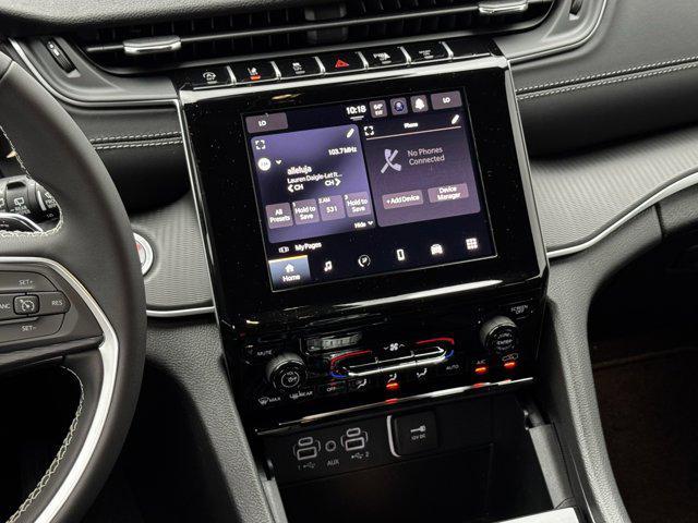 new 2025 Jeep Grand Cherokee car, priced at $31,350