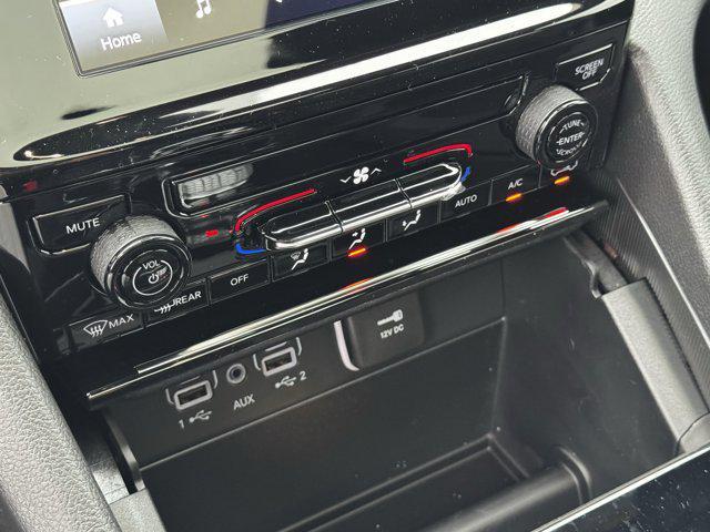 new 2025 Jeep Grand Cherokee car, priced at $31,350