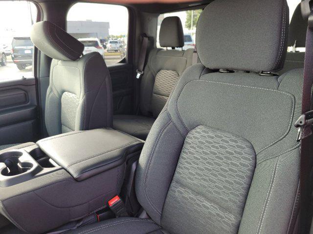 new 2025 Ram 1500 car